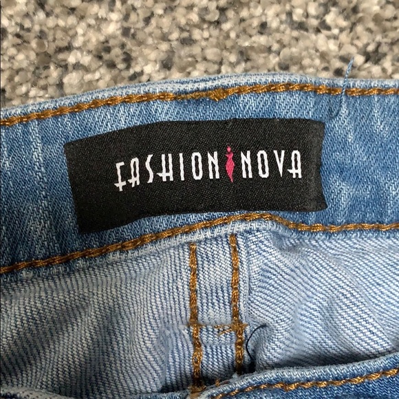 Fashion nova pants - Picture 2 of 4